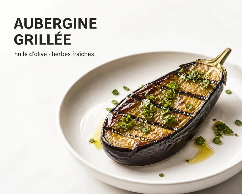 Aubergine au barbecue grillée et dressée en assiette, photo culinaire appétissante